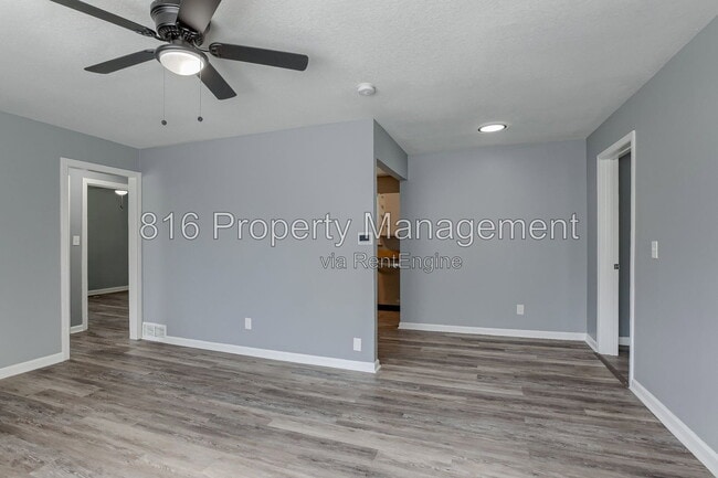8028 Wabash Ave