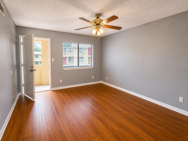 403 Hayden Rd Unit 231