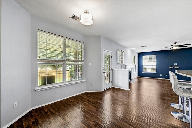 Photo - 14612 Banbridge Trail