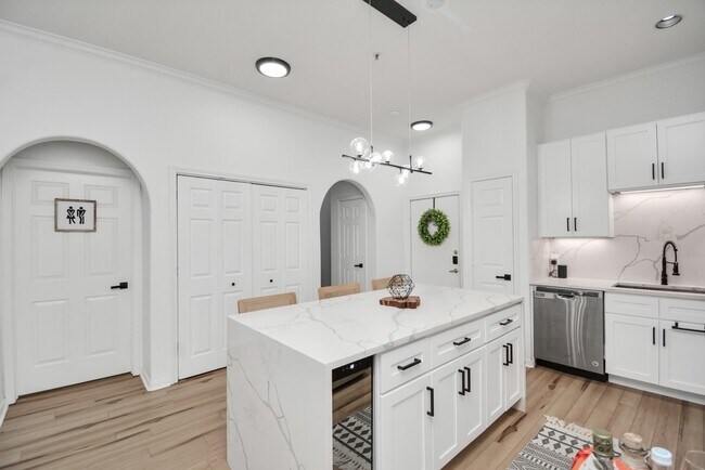 Photo - 1441 East St Unit 104