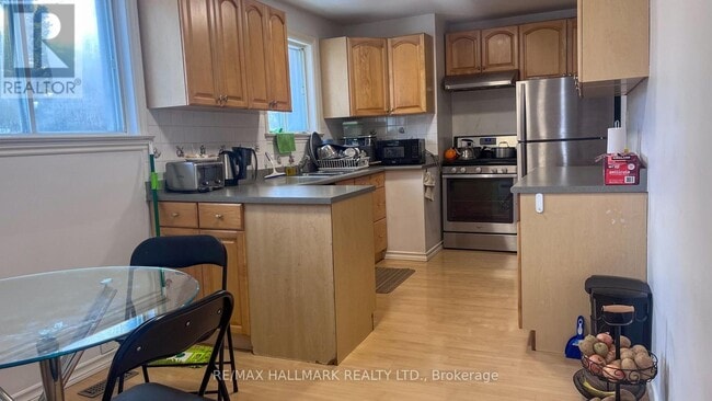 Photo - 758 Botany Hill Crescent