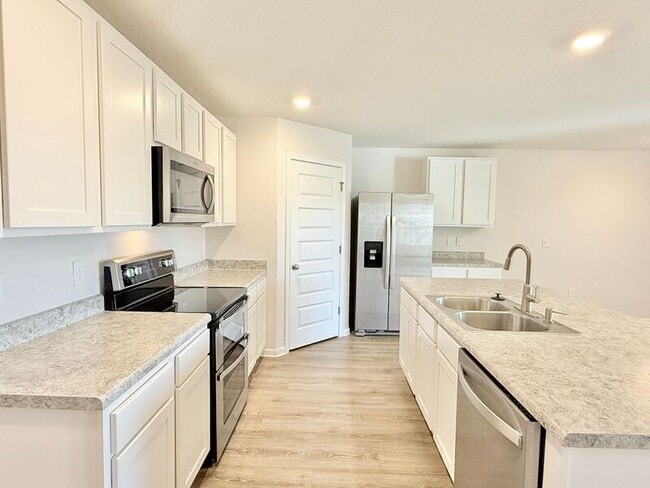 Photo - 5320 Peach Dr