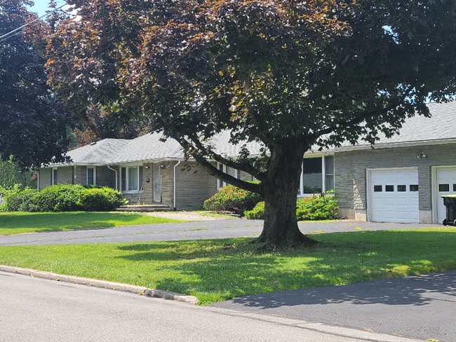 Photo - 151 Huston Ave