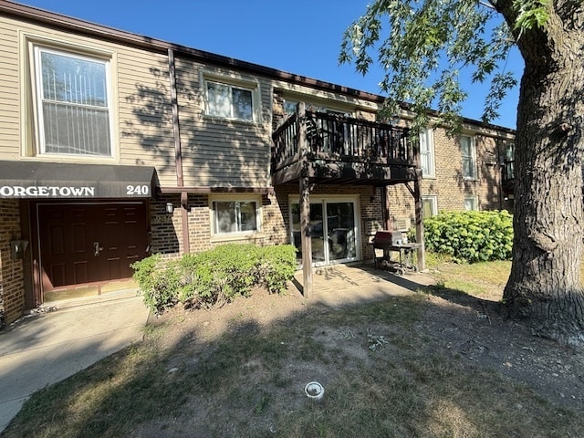 Building Photo - 240 N Carter St Unit 102