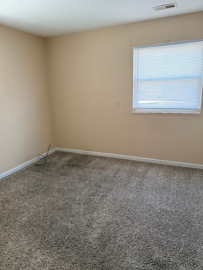 Photo - 980 E Hope Dr Unit B