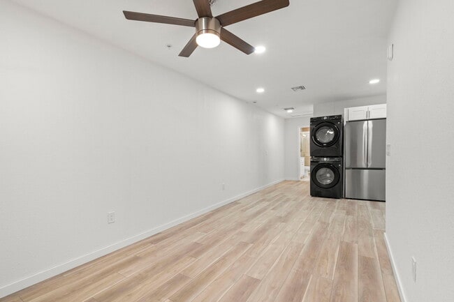 3103 16th St N Unit 3107