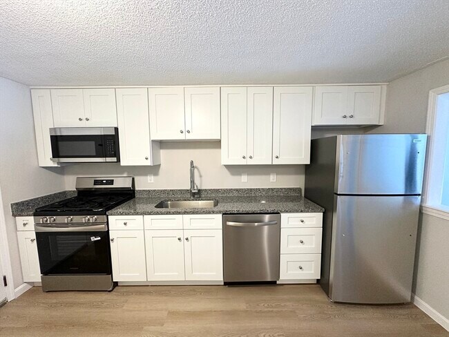 Photo - 625 W Lowell Ave Unidad 22