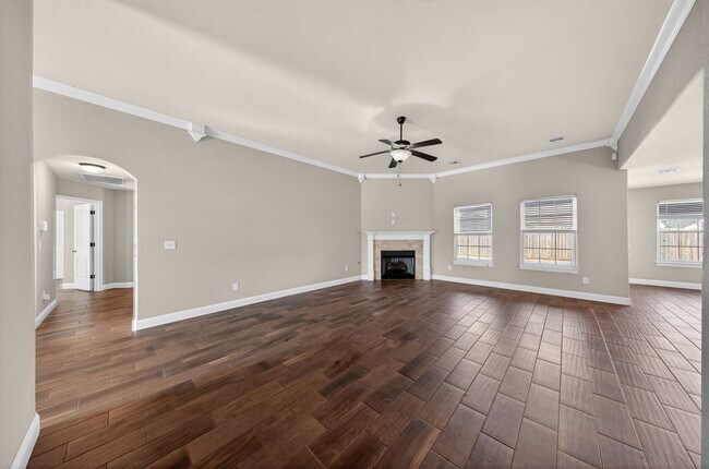 Photo - 1241 Kensington Dr