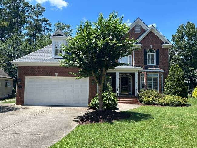 Building Photo - 4 Bed | 2.5 Bath Furnished House in Morris...