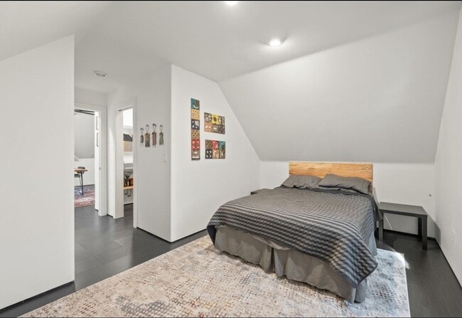 Photo - 3625 Woodside Dr Unidad b