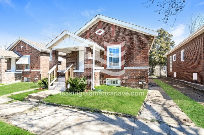 Photo - 3834 Missouri Ave