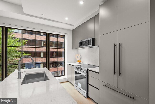 Photo - 2121 Ward Pl NW Unit 304