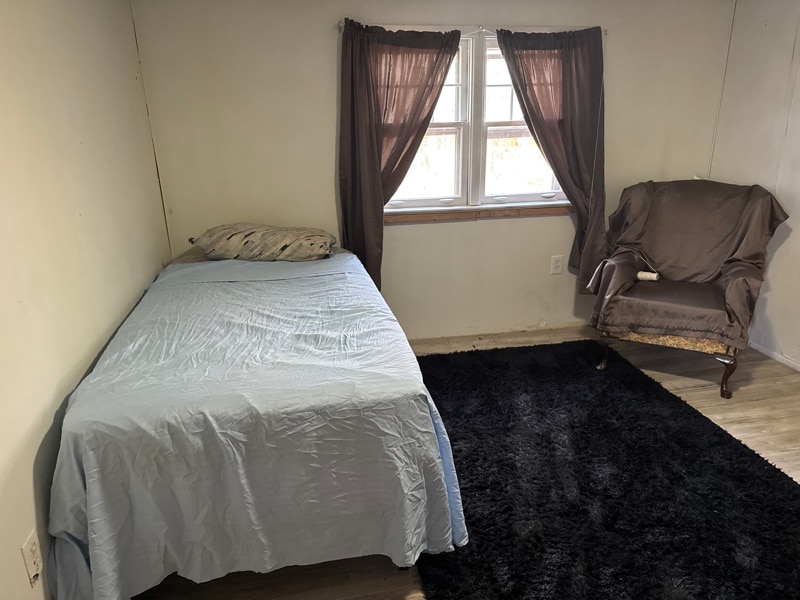 Photo - 3447 County Line Rd