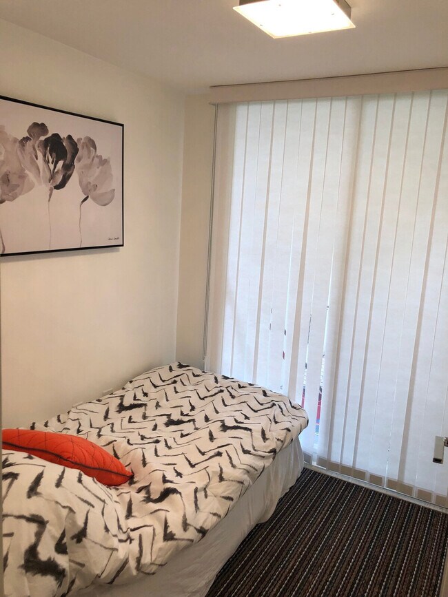 Photo - 912 Beach Ave Unit ID1345535P