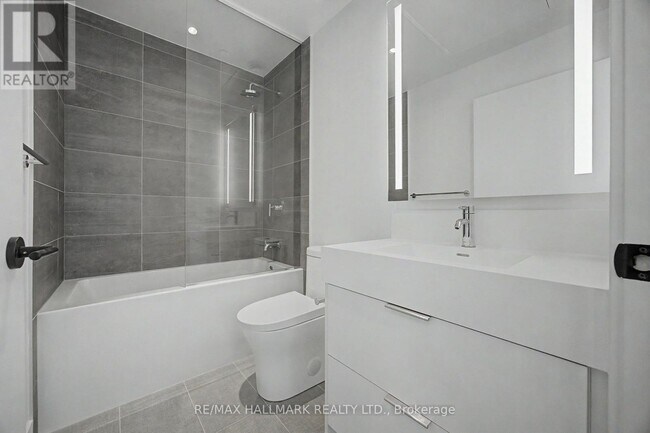 Photo - 308 Jarvis St Unit 2805
