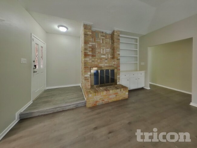 Photo - 535 Shady Brook Dr