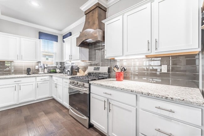 Photo - 5217 S 65th Pl