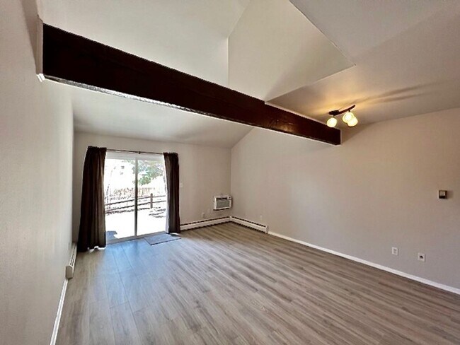 Photo - 3 Bed/1.5 Bath Quail Creek Condo