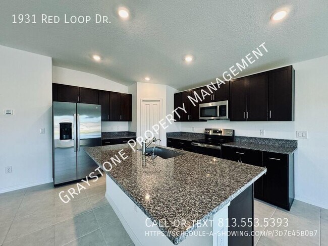 Photo - Modern Luxury in Lakeland: Brand New Home ...