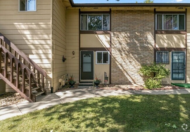 Building Photo - 2-Bedroom / 1-bath Charming Coronado Villa... Rental