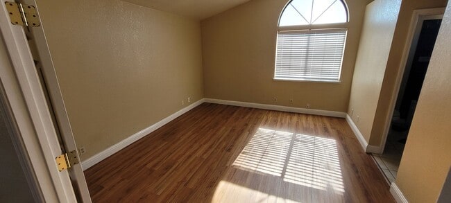 Photo - Move in ready w B-I pool