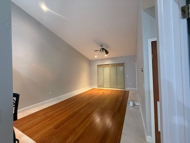 Photo - 2 Bed / 2 Bath Condo in The Gables