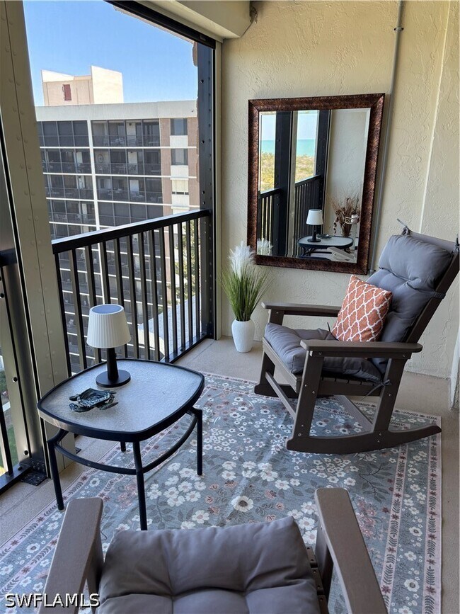 Building Photo - 15 Bluebill Ave Unit 1006