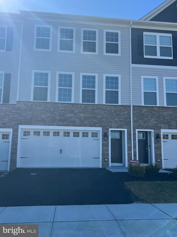 Building Photo - 410 Monte Farm Rd Rental