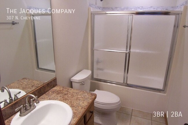 Photo - 307 N. Cheyenne-