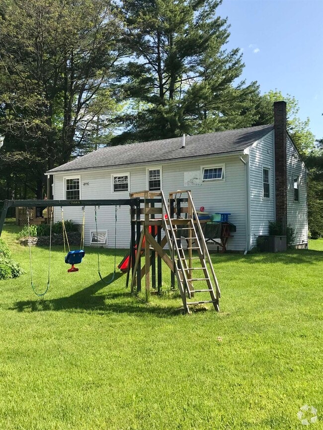 Building Photo - 988 Prindle Rd Rental
