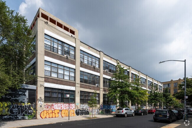 Photo - 59 Bogart St