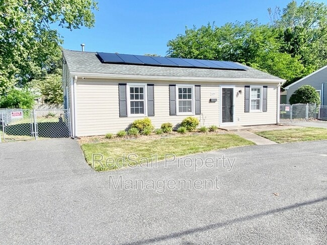 Photo - 109 Peachtree Ln