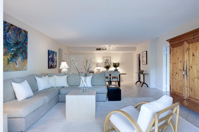 Photo - 250 Bradley Pl Unit 306