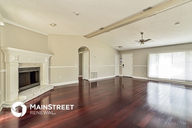 Photo - 6212 Chinaberry Dr