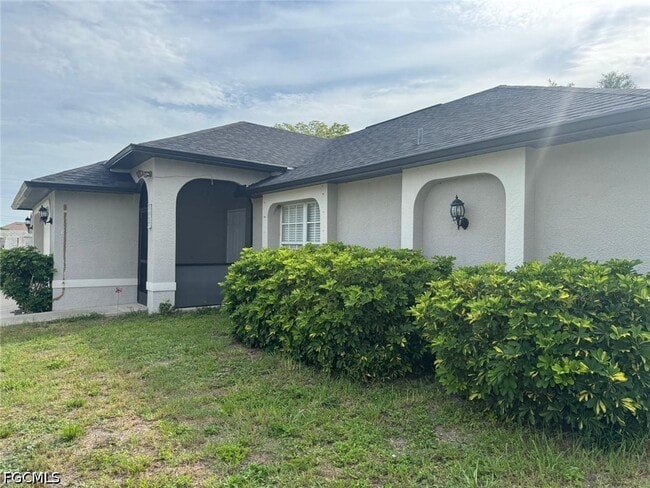 Photo - 2227 SW 5th Ave
