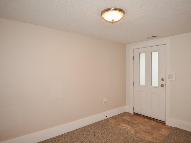 271 N 100 E Unit 3