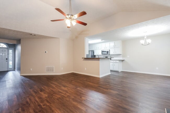 Photo - 195 Northwind Dr