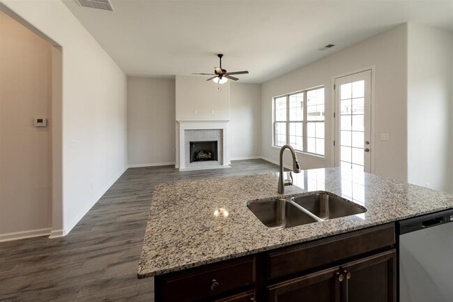 Photo - 125 Dogwood Springs Dr