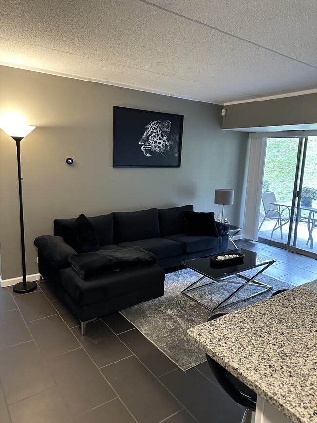 Photo - 3103 Charlemagne Cir