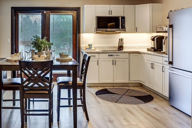 Photo - 6911 47th Street Ct W Unidad Starlight