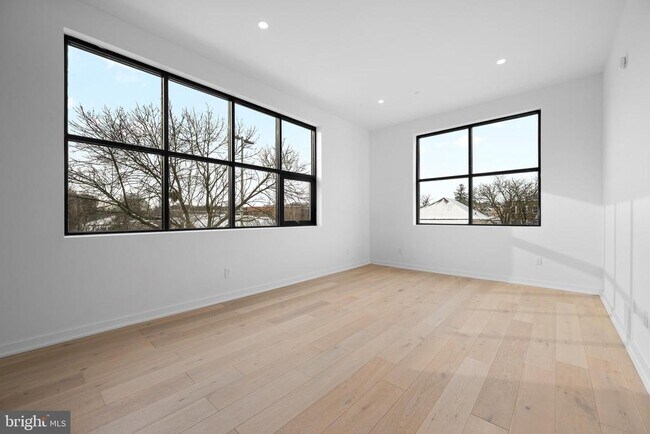 Photo - 36 N Narberth Ave Unidad 1D