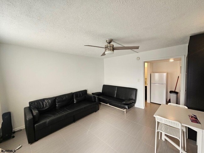 Photo - 3501 Boardwalk Unit B210