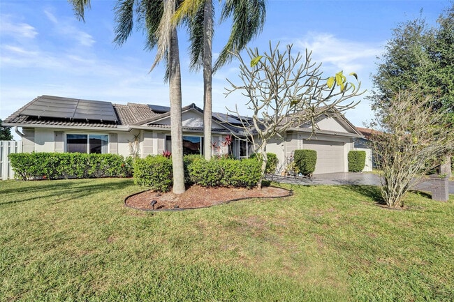 Photo - 7909 NW 19th St