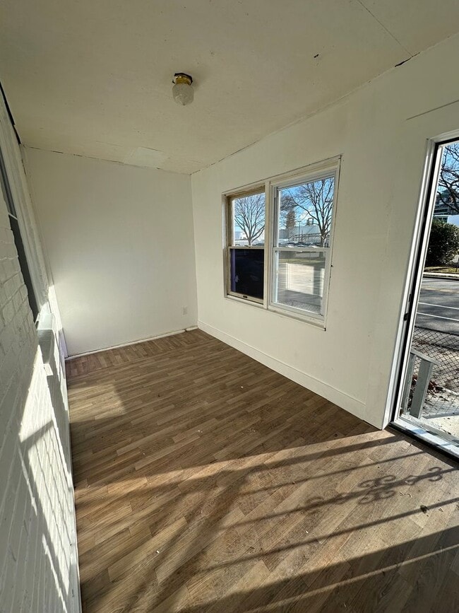 Photo - Newly renovated 4 Bedroom