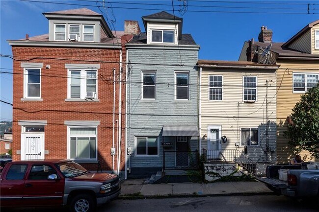 Photo - 5201 1/2 Duncan St