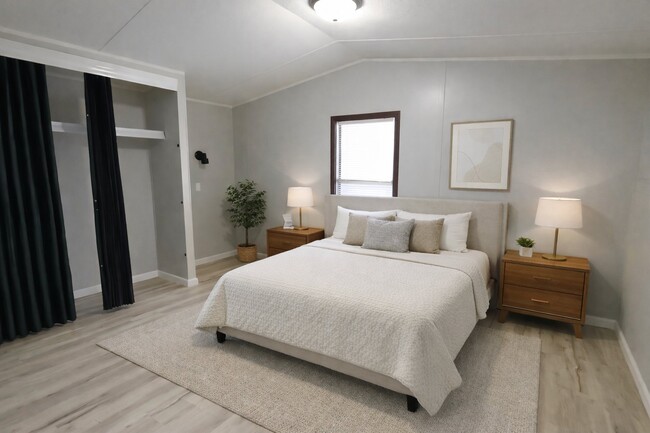 Photo - 1 Deerwood Park