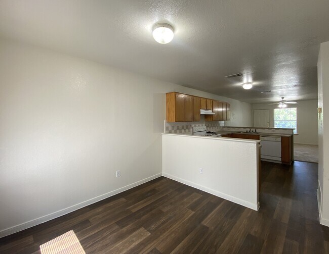 Photo - 334 S 40th St Unit #C