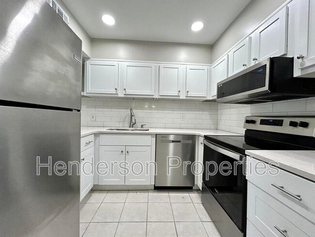 Photo - 2614-D Park Road