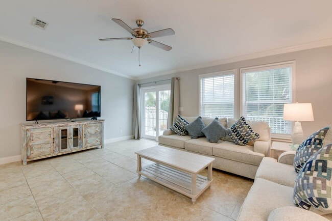 Photo - 886 Loggerhead Ln Unidad ID1297829P