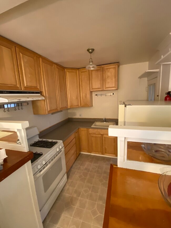 Photo - 367 Alcatraz Ave Unit 365a